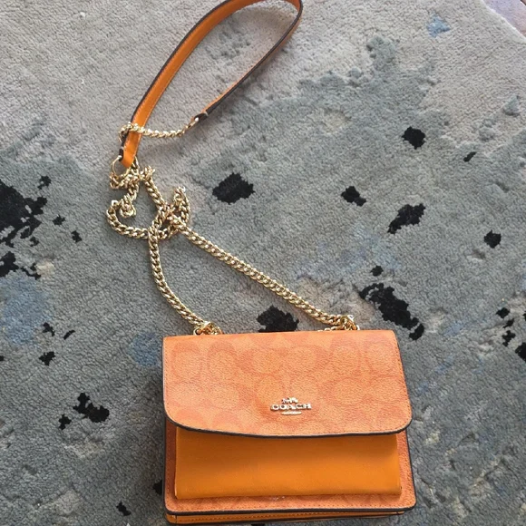 Coach Vibrant Orange Crossbody Bag with Gold Chain - Picture 1 of 6